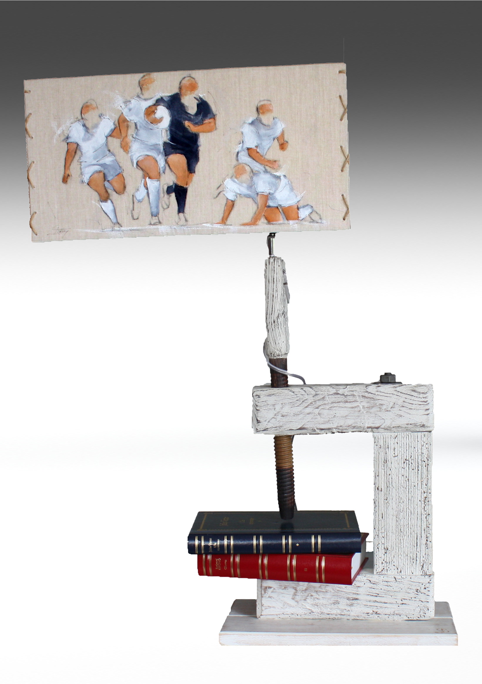 Artisanat d'art SPORT Rugby : Lampe en bois avec un abat-jour sur le rugby et les All Blacks