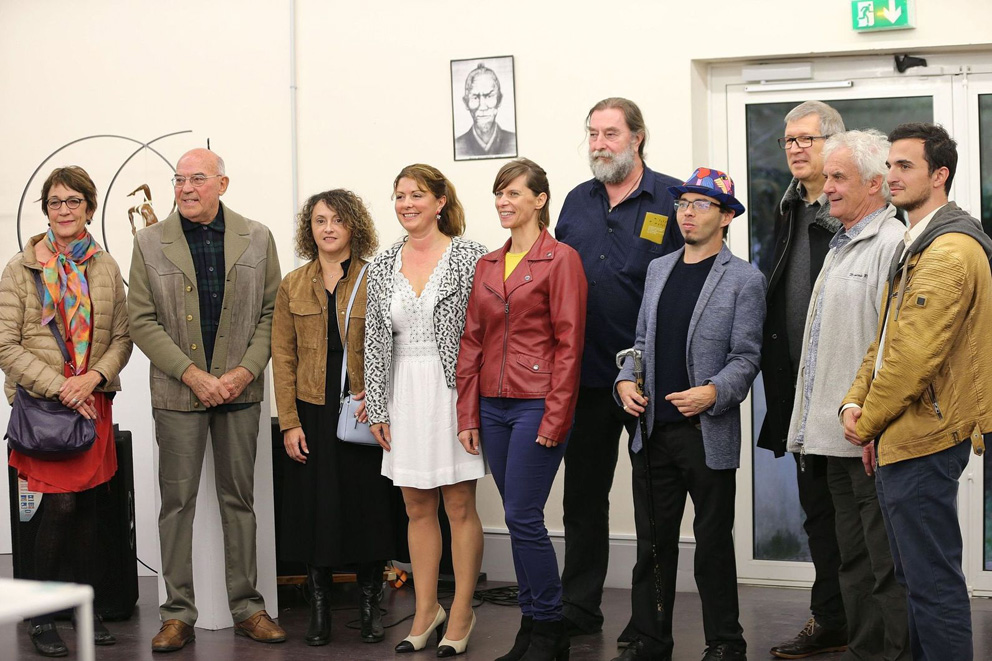 Les artistes du 45ème salon de Boutigny sur Essonne dont Lucie LLONG, artiste peintre du mouvement et invitée d'honneur